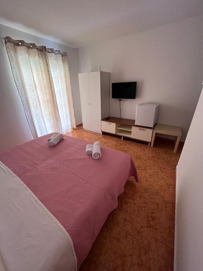 Apartments And Rooms Markovski Palit 외부 사진