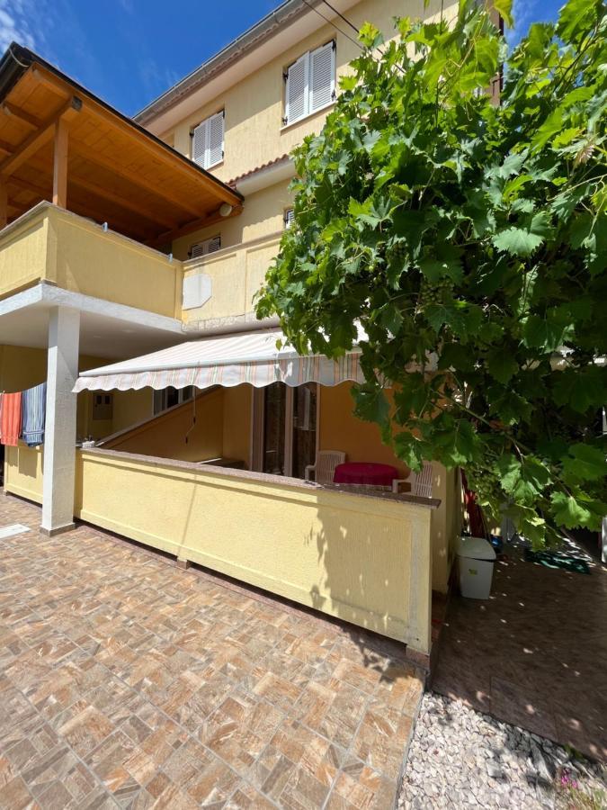 Apartments And Rooms Markovski Palit 외부 사진