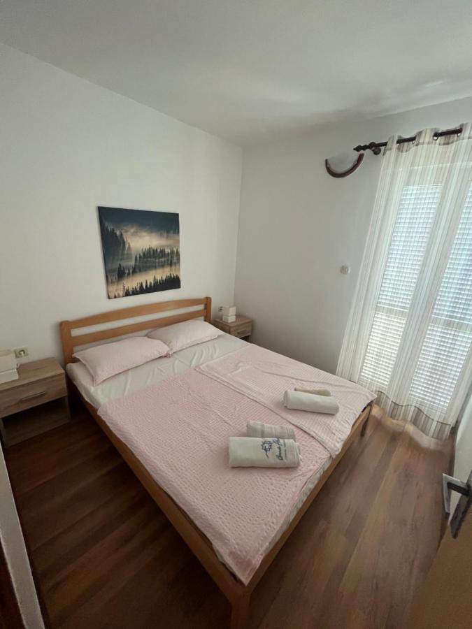 Apartments And Rooms Markovski Palit 외부 사진