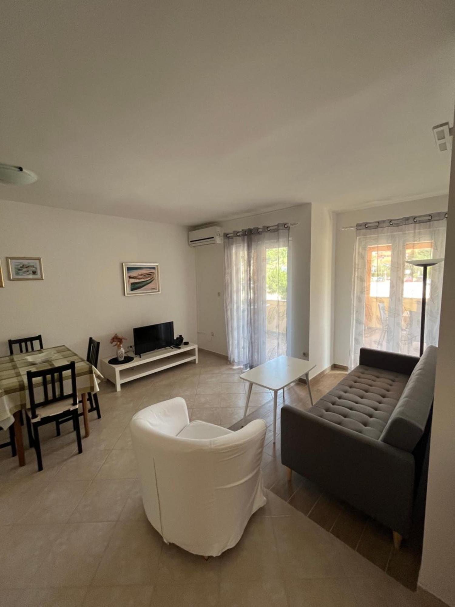 Apartments And Rooms Markovski Palit 외부 사진