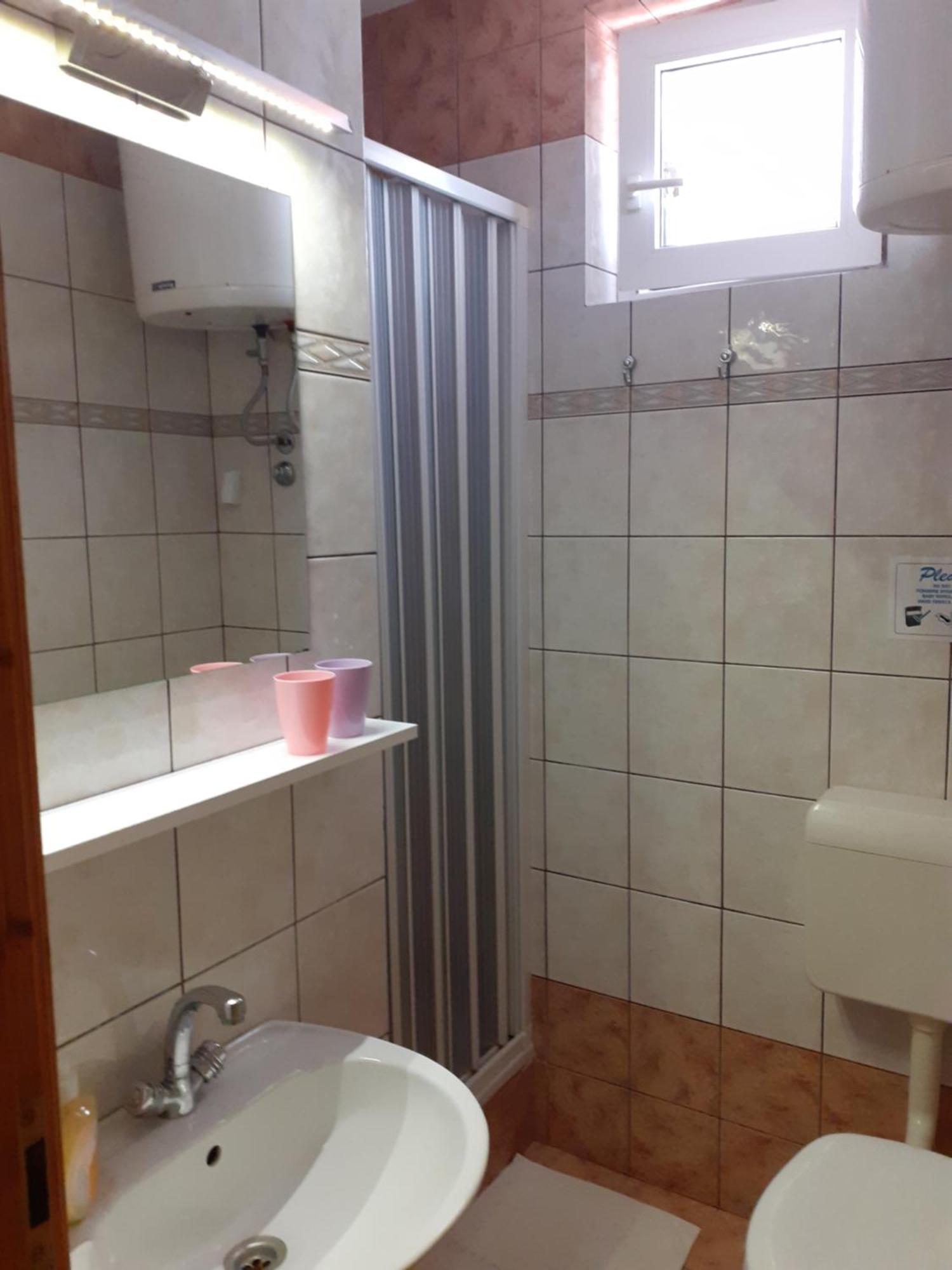 Apartments And Rooms Markovski Palit 객실 사진